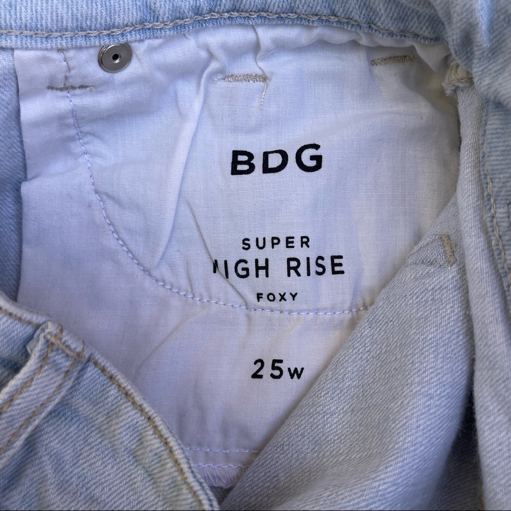 BDG super high rise foxy button shorts size 25 Preowned casual summer vacation - Picture 6 of 8